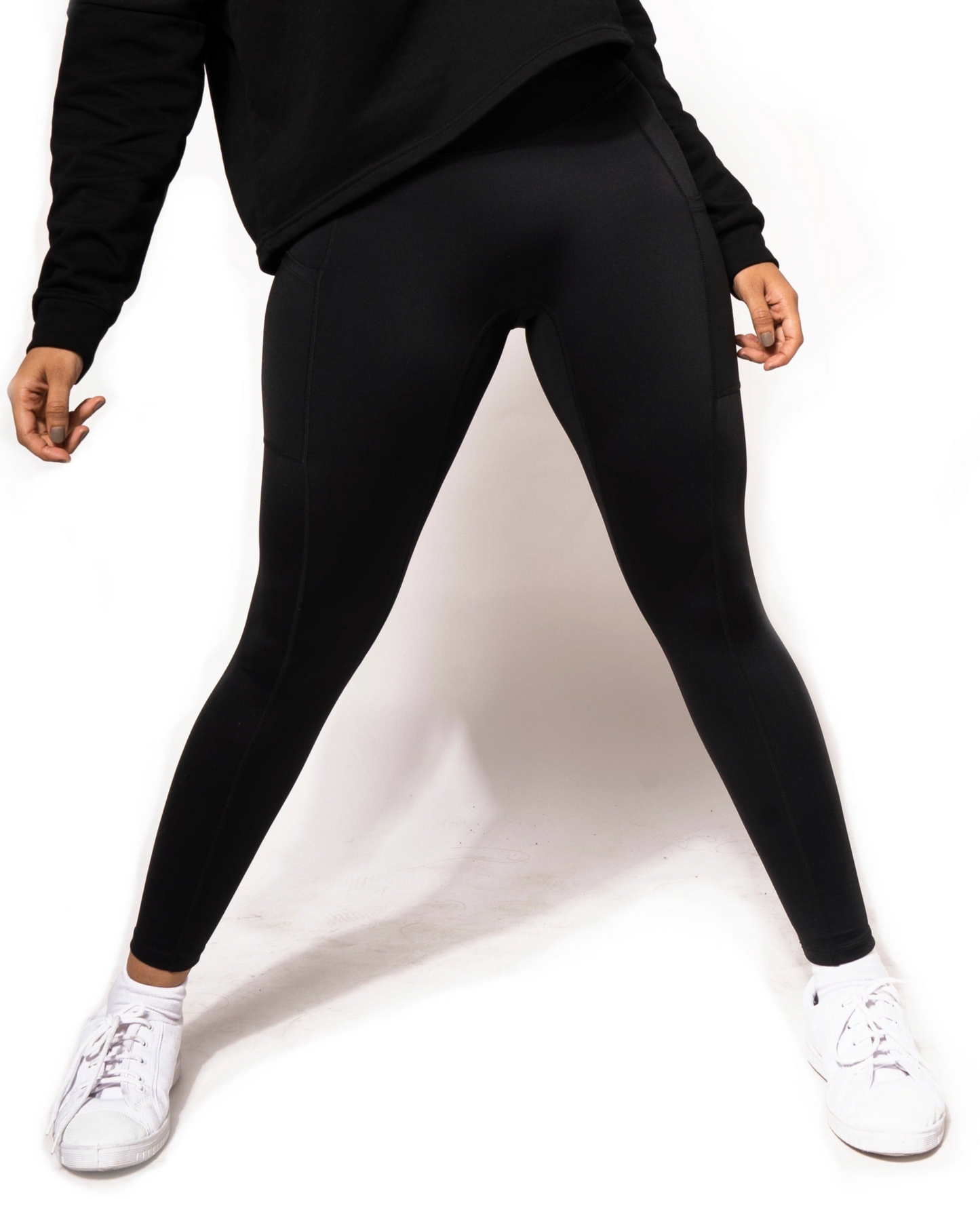 SOFT SKIN SUPER STRETCH PERFORMANCE TIGHTS IN BLACK