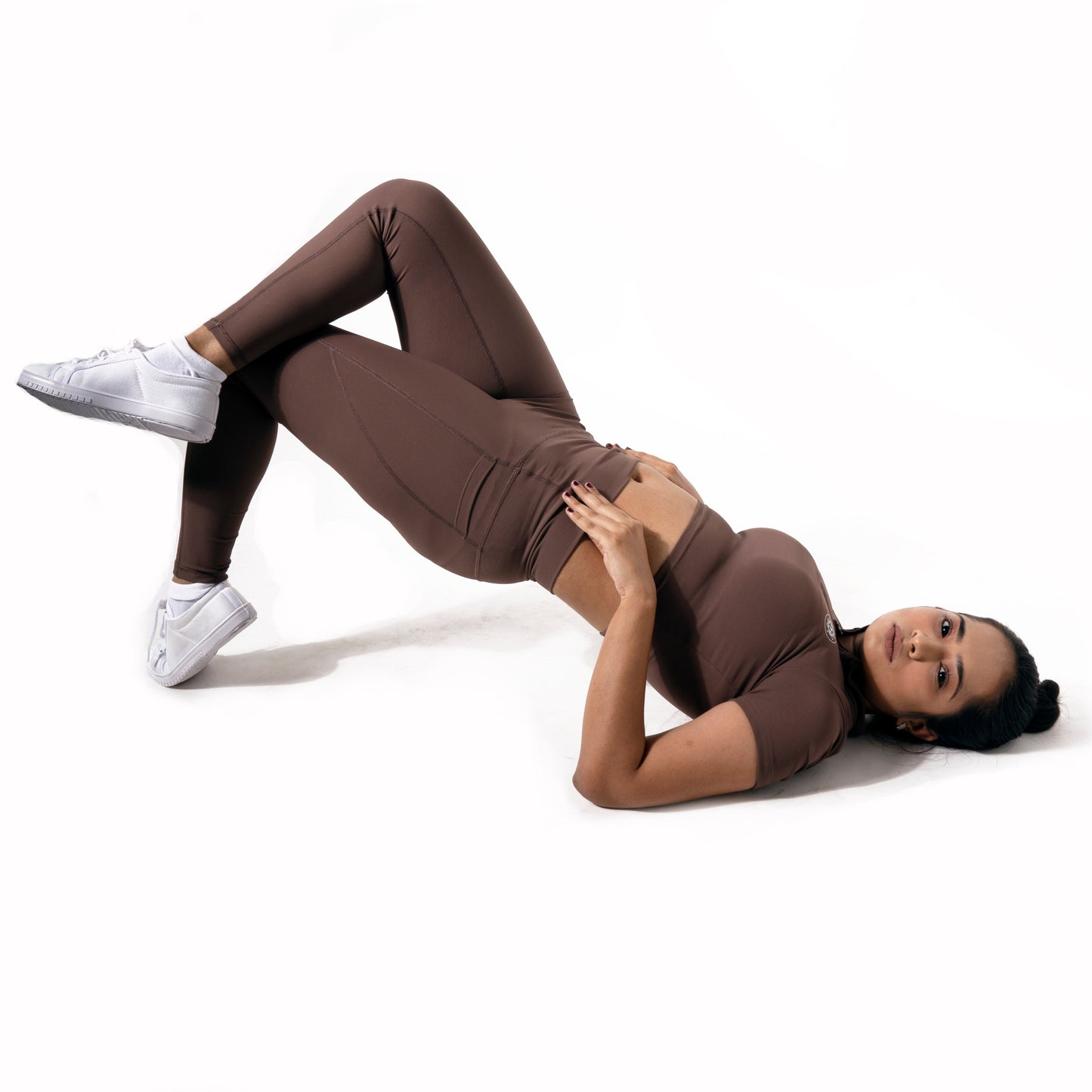 SOFT SKIN SUPER STRETCH PERFORMANCE TIGHTS IN BROWN