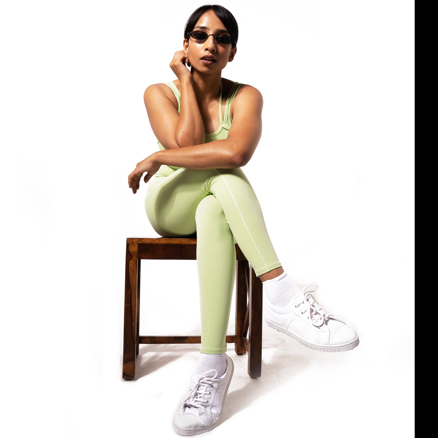 HALTER LINE DRAW STRING FITNESS BRA IN LIME GREEN