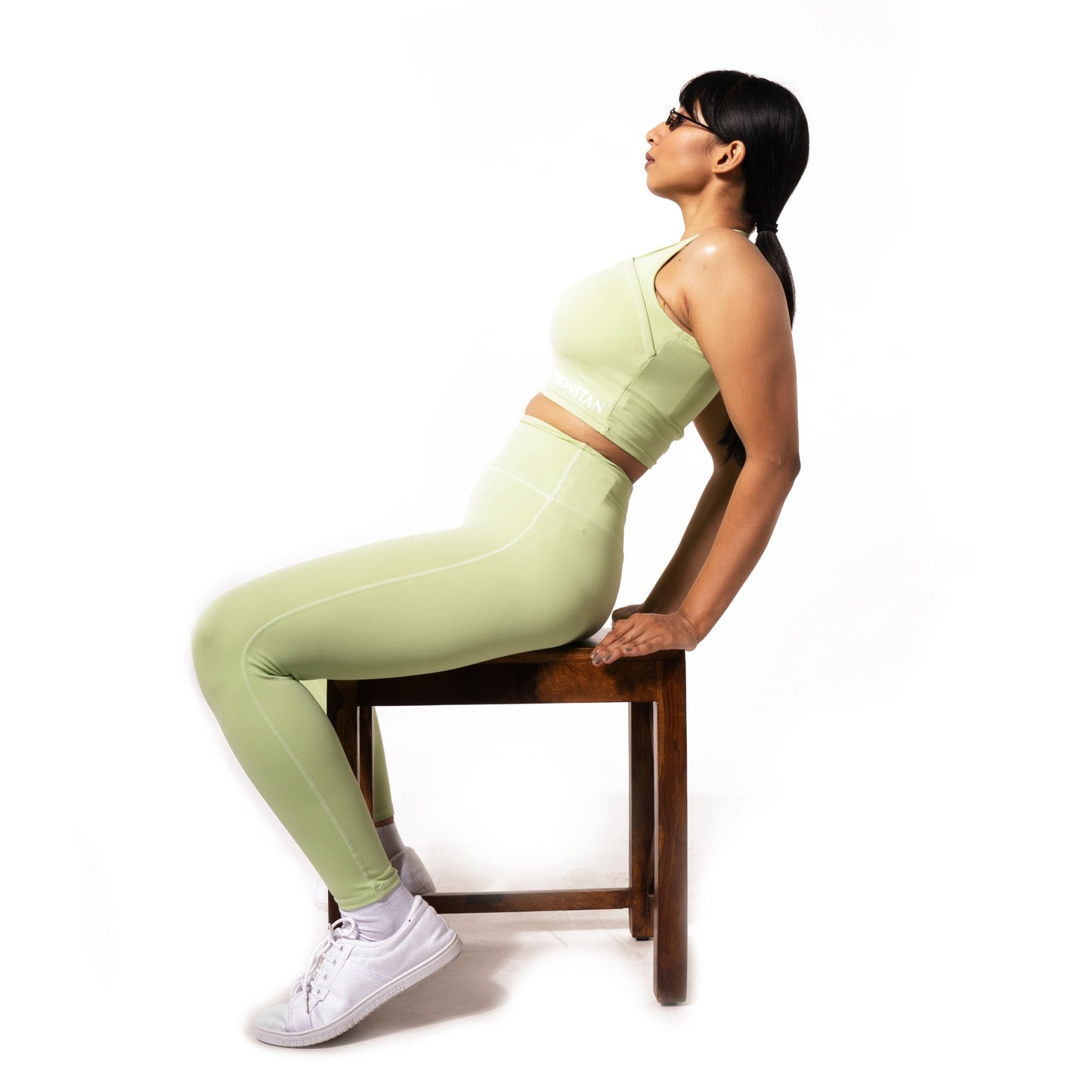 SOFT SKIN SUPER STRETCH PERFORMANCE TIGHTS IN LIME GREEN.