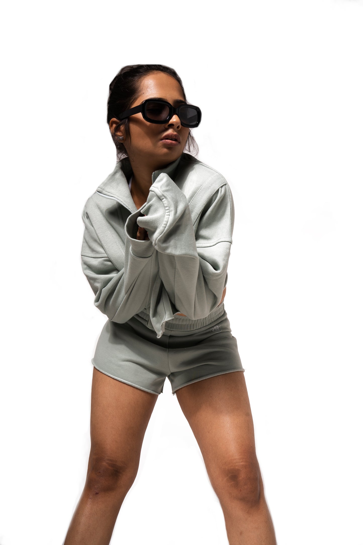TWO PIECE ACTIVE WAIST LINE LOUNGE WEAR WITH SHORTS IN GREY