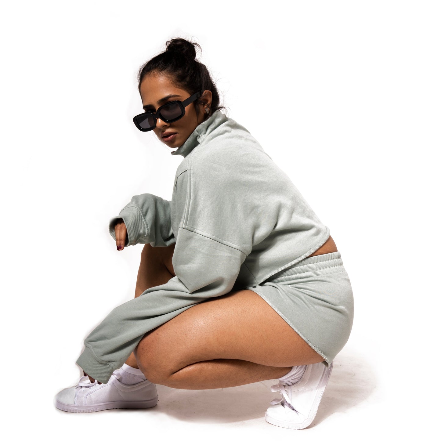 TWO PIECE ACTIVE WAIST LINE LOUNGE WEAR WITH SHORTS IN GREY