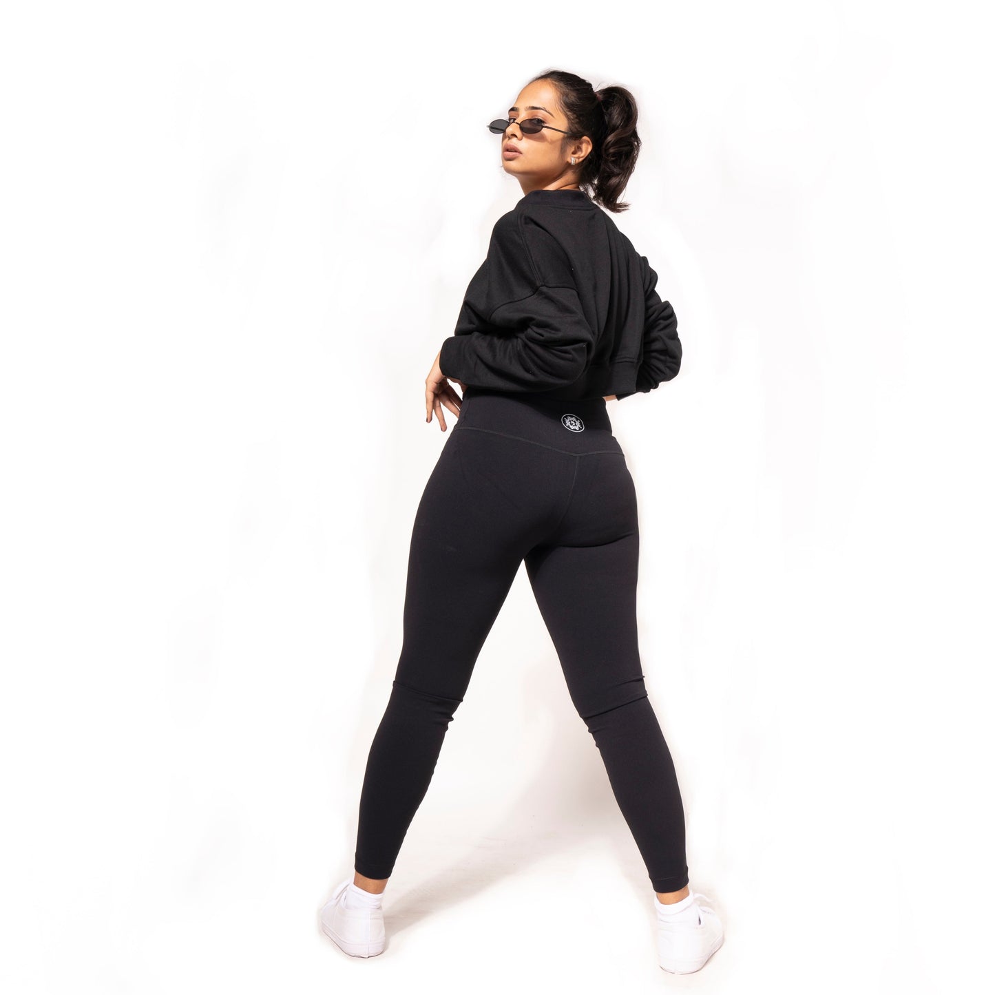 SOFT SKIN SUPER STRETCH PERFORMANCE TIGHTS
IN BLACK