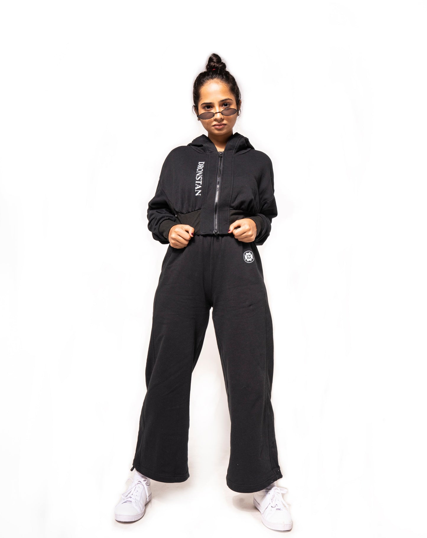 TWO PIECE ACTIVE LOUNGE WAIST LINE HOODIE IN BLACK